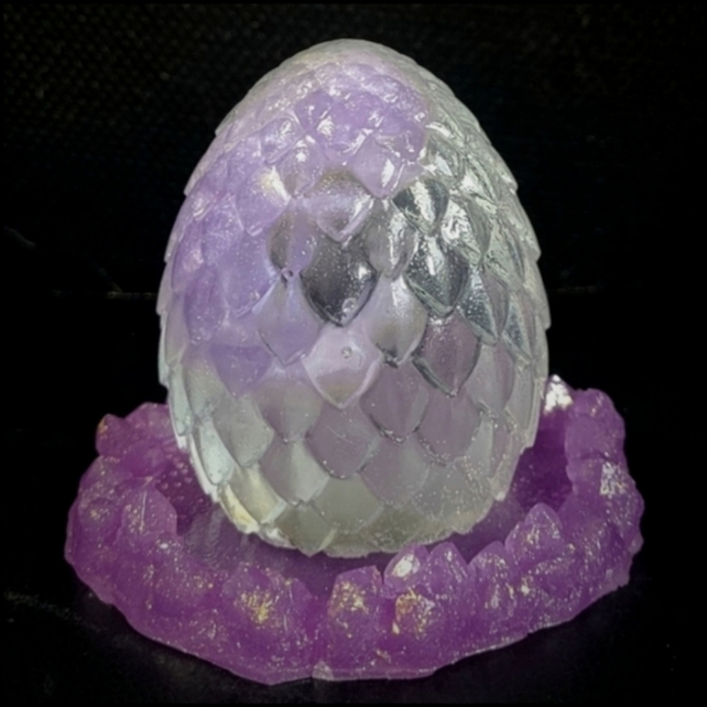 Handmade Resin Dragon Egg in nest - Picture 10 of 12